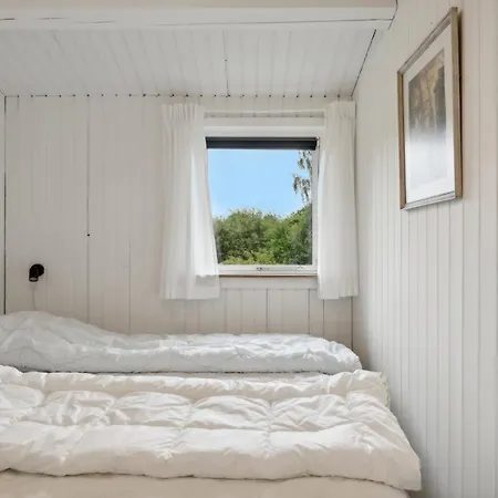Feriehus Family-friendly House With A View Of The Fjord Ølsted