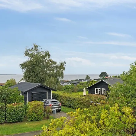Family-friendly House With A View Of The Fjord *