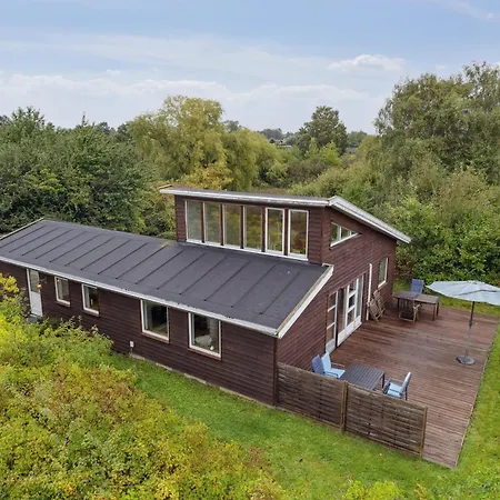 Family-friendly House With A View Of The Fjord